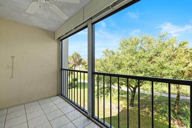 2440 Deer Creek Country Club Boulevard 306-C, Deerfield Beach, FL 33442