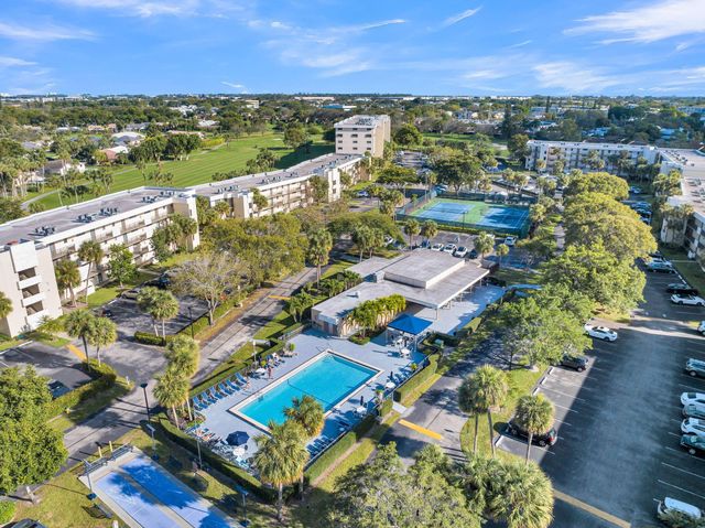 2440 Deer Creek Country Club Boulevard 306-C, Deerfield Beach, FL 33442