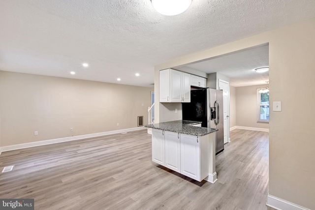 637 WHITTIER PKWY, Severna Park, MD 21146