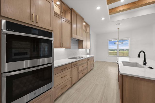302 Rodeo RD, Salado, TX 76571