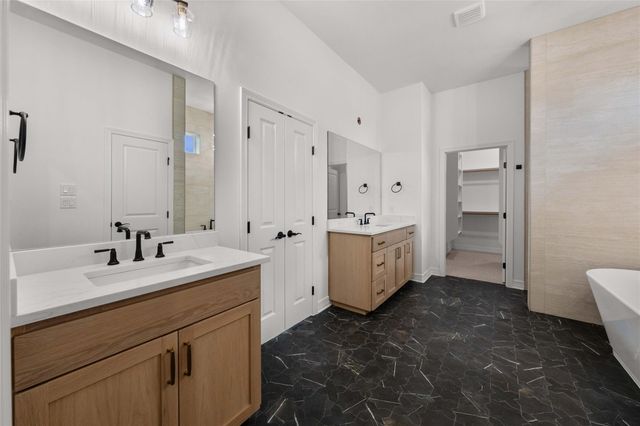 302 Rodeo RD, Salado, TX 76571