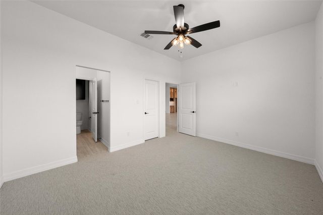 302 Rodeo RD, Salado, TX 76571