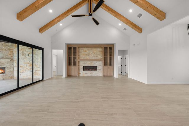 302 Rodeo RD, Salado, TX 76571