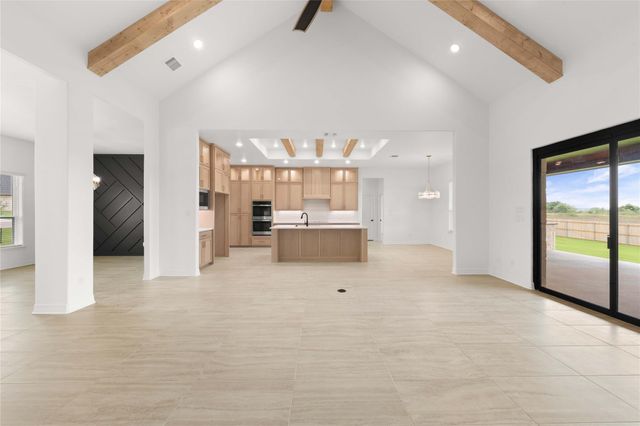 302 Rodeo RD, Salado, TX 76571