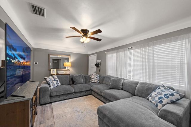9940 108TH STREET, Seminole, FL 33772