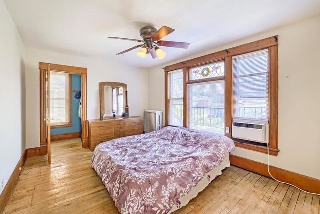 3304 Grand Avenue S, Minneapolis, MN 55408