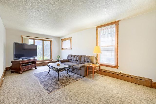3304 Grand Avenue S, Minneapolis, MN 55408