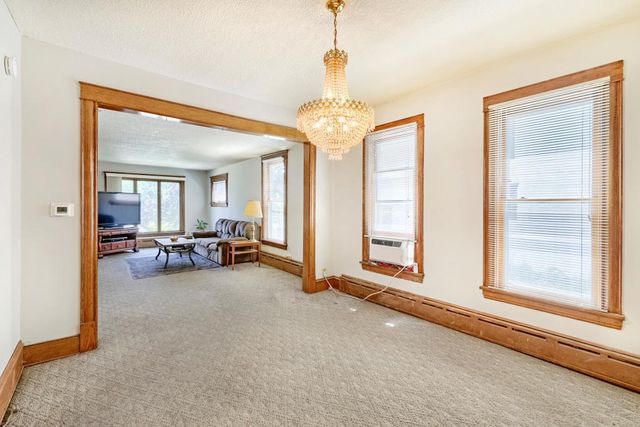 3304 Grand Avenue S, Minneapolis, MN 55408