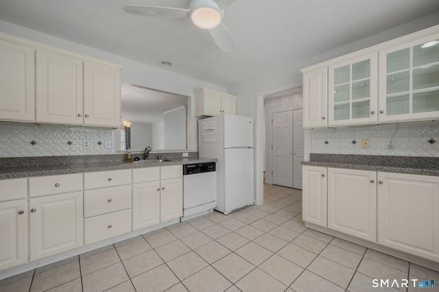 1 Bittersweet Lane 1, East Lyme, CT 06357