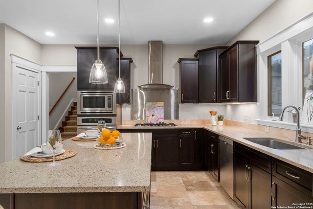 151 Grant, Alamo Heights, TX 78209