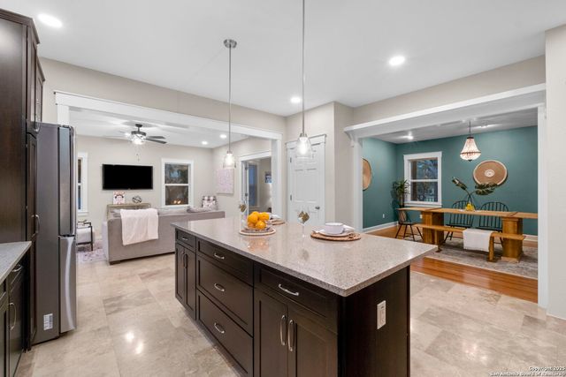 151 Grant, Alamo Heights, TX 78209