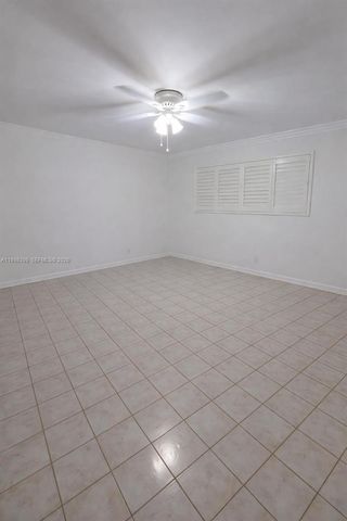 10321 SW 17th Street, Miami, FL 33165