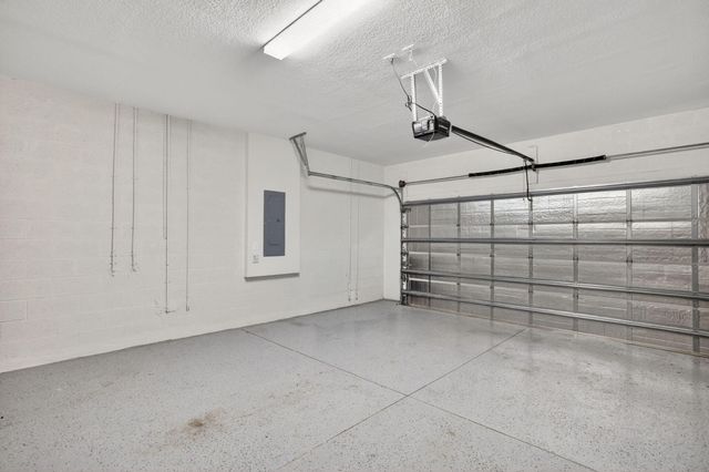 4651 E Pinehurst Trl Trail E, Oakland Park, FL 33309