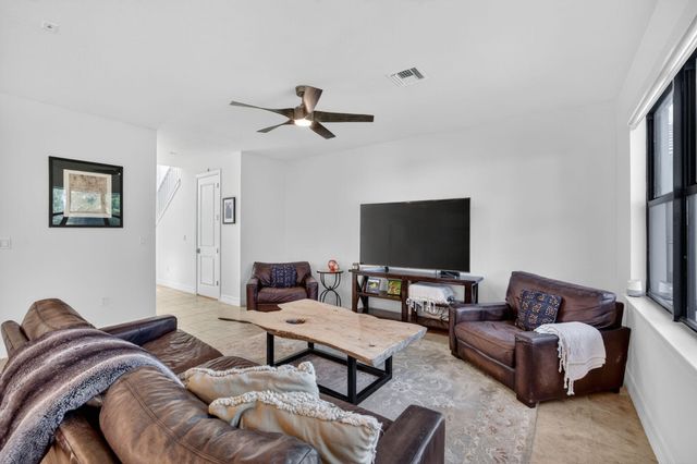4651 E Pinehurst Trl Trail E, Oakland Park, FL 33309