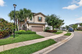 4651 E Pinehurst Trl Trail E, Oakland Park, FL 33309