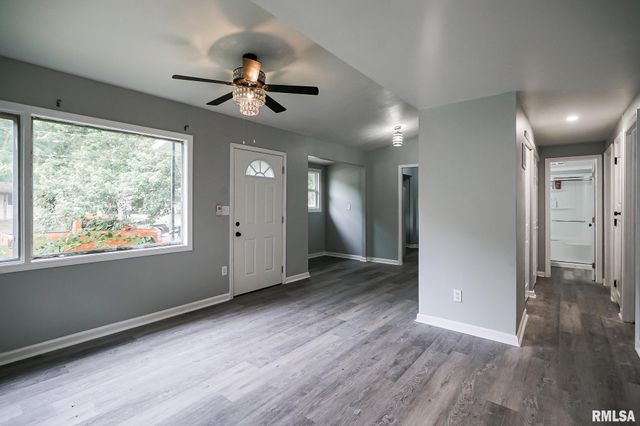1501 FENLEY Street, Pekin, IL 61554