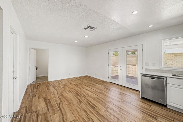 20601 N 33RD Avenue, Phoenix, AZ 85027