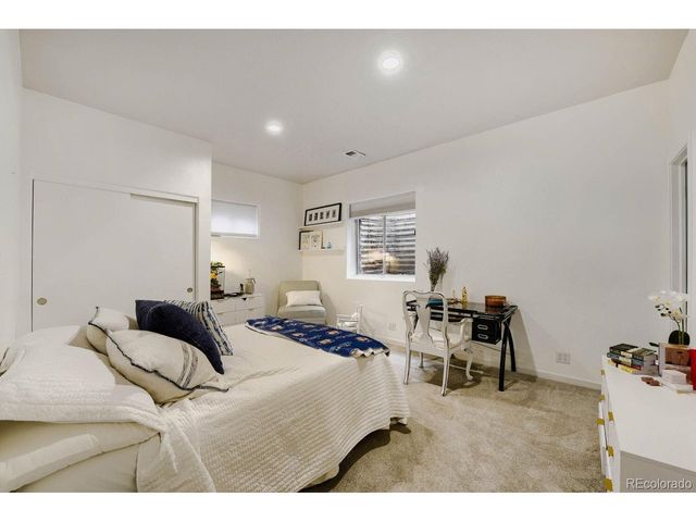 6556 S Adams Ct, Centennial, CO 80121