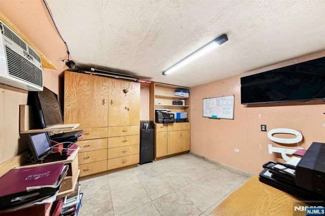152 Kearny Avenue, Kearny, NJ 07032