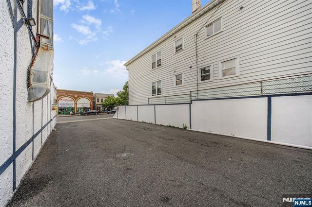 152 Kearny Avenue, Kearny, NJ 07032