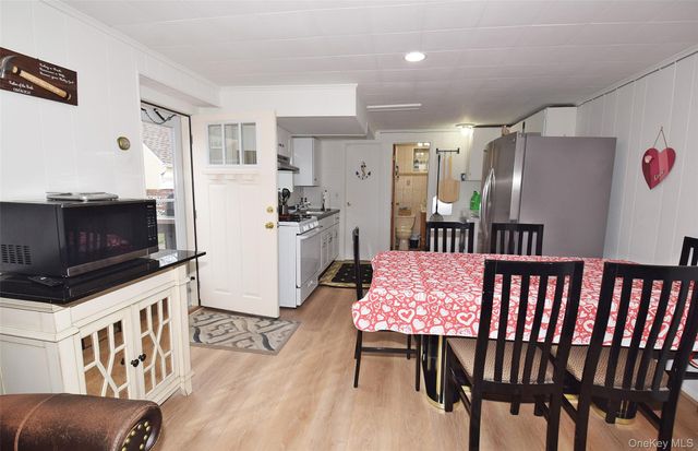 293 85th Avenue, Floral Park, NY 11001