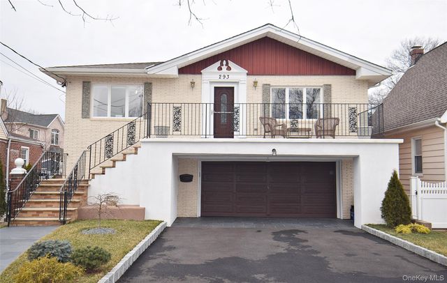 293 85th Avenue, Floral Park, NY 11001