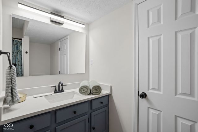 7209 Bay Point Court, Indianapolis, IN 46214