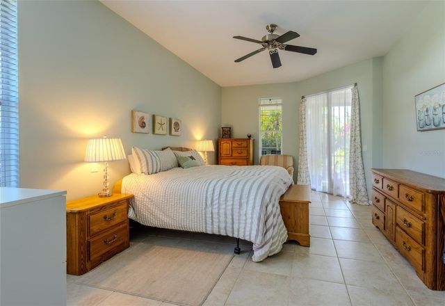 4092 HEARTHSTONE DRIVE, Sarasota, FL 34238