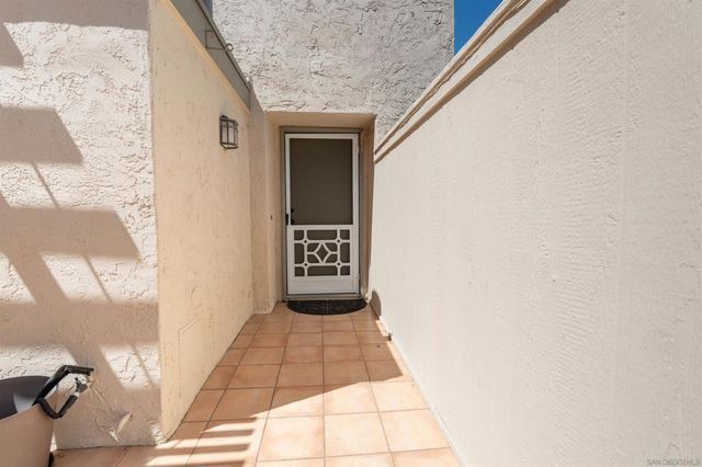 10220 Caminito Pitaya, San Diego, CA 92131