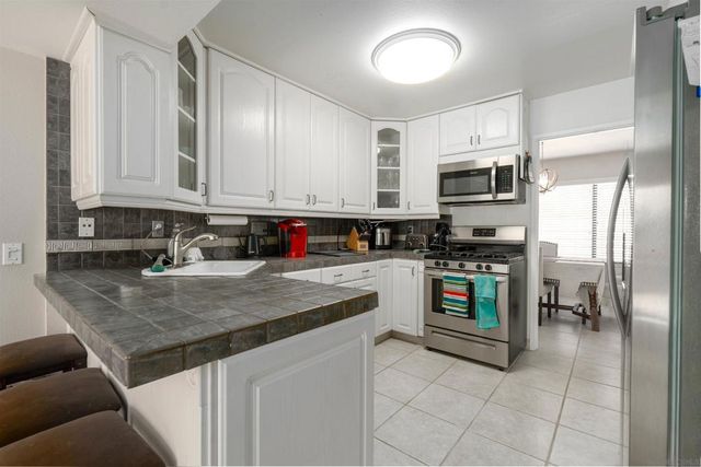 10220 Caminito Pitaya, San Diego, CA 92131