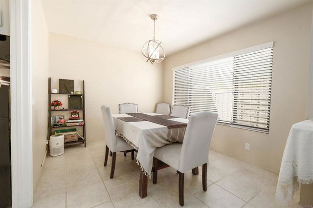 10220 Caminito Pitaya, San Diego, CA 92131