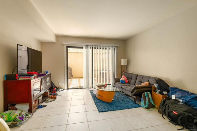 10220 Caminito Pitaya, San Diego, CA 92131