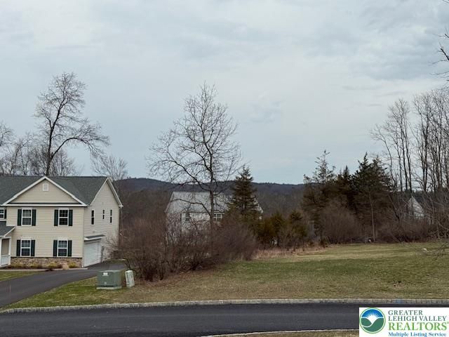 671 Stratton Drive, East Stroudsburg, PA 18302