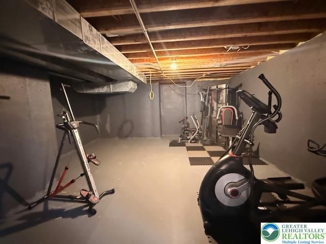 671 Stratton Drive, East Stroudsburg, PA 18302