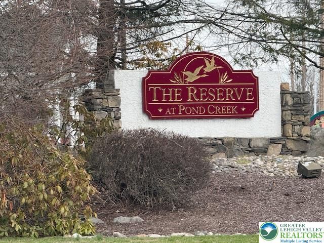 671 Stratton Drive, East Stroudsburg, PA 18302