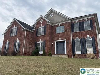 671 Stratton Drive, East Stroudsburg, PA 18302