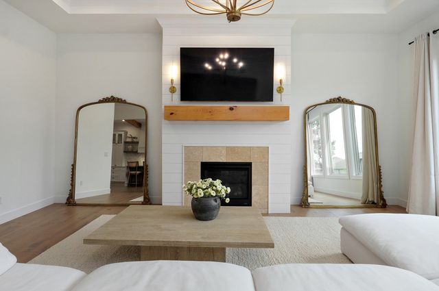 870 E Emerald Terrace, Nixa, MO 65714