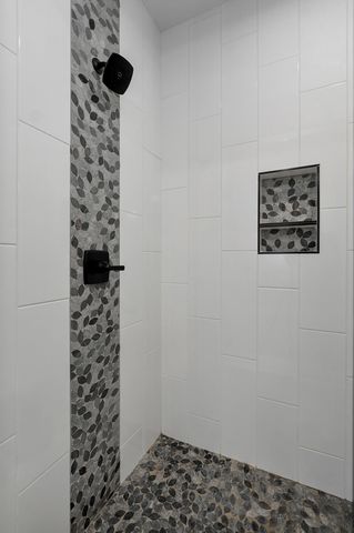 870 E Emerald Terrace, Nixa, MO 65714