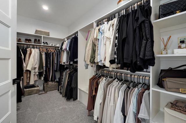 870 E Emerald Terrace, Nixa, MO 65714