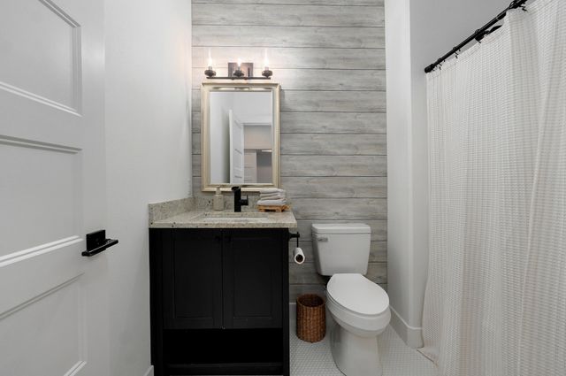 870 E Emerald Terrace, Nixa, MO 65714