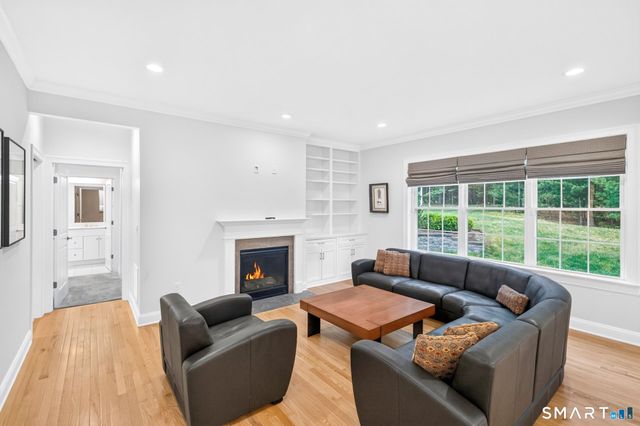 6 Prospect Ridge 6, Simsbury, CT 06070
