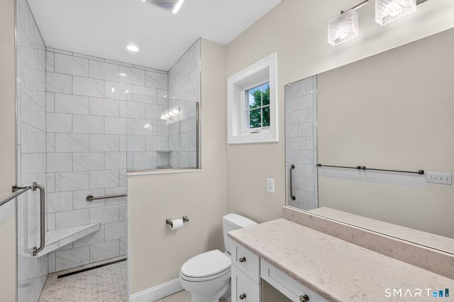 6 Prospect Ridge 6, Simsbury, CT 06070