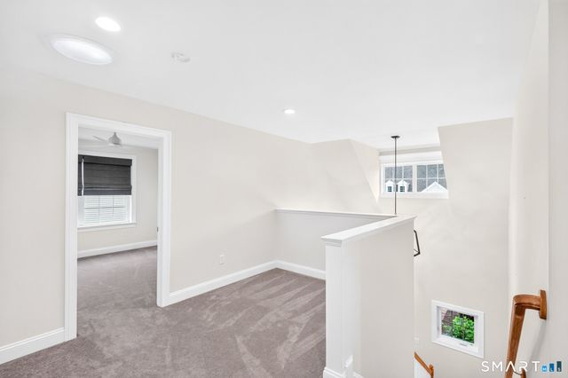 6 Prospect Ridge 6, Simsbury, CT 06070