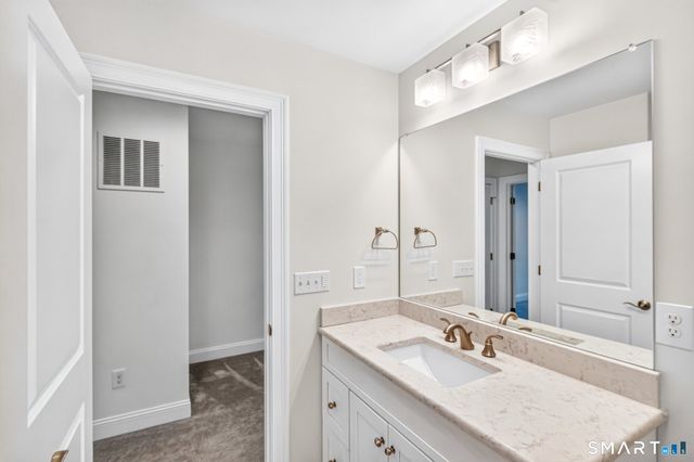 6 Prospect Ridge 6, Simsbury, CT 06070