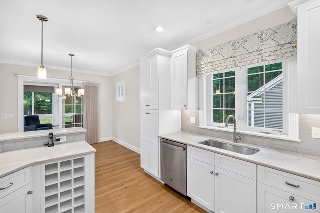 6 Prospect Ridge 6, Simsbury, CT 06070