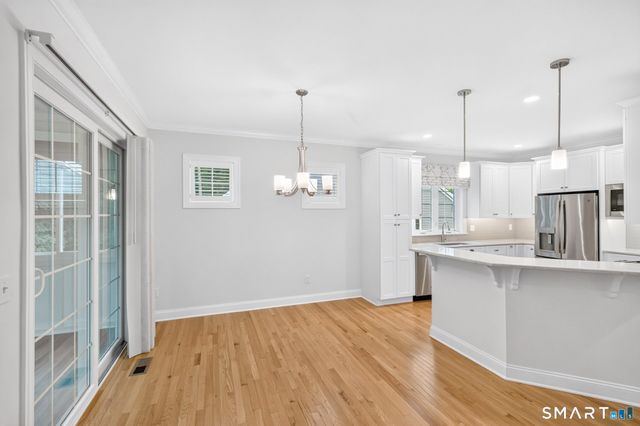 6 Prospect Ridge 6, Simsbury, CT 06070