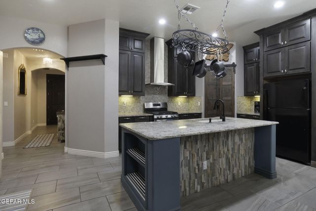 1108 Lajitas Place, El Paso, TX 79928