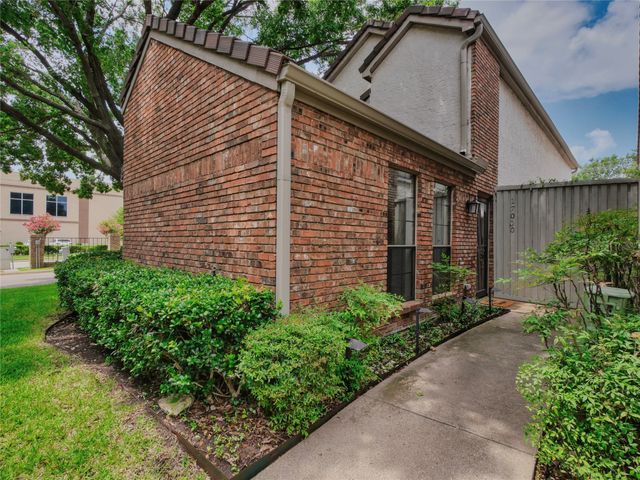 17000 Westgrove Drive, Addison, TX 75001