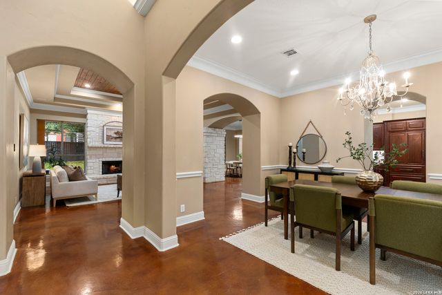 1911 Far Niente, San Antonio, TX 78258