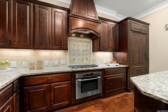 1911 Far Niente, San Antonio, TX 78258